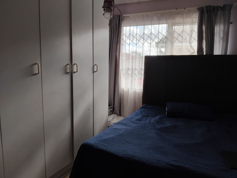 Smart buy, well Located 3 bedroom Haven Hills Home - Photo 8