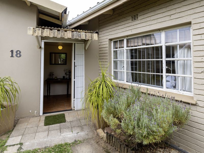Solid, Spacious & Perfectly Positioned Near the Kowie River in Port Alfred - Photo 9