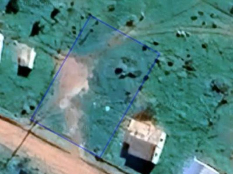 Vacant plot - Photo 2