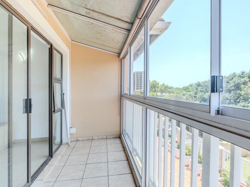 Secure Three Bedroom Townhouse with Sea Views in Prime Durban North - Photo 3