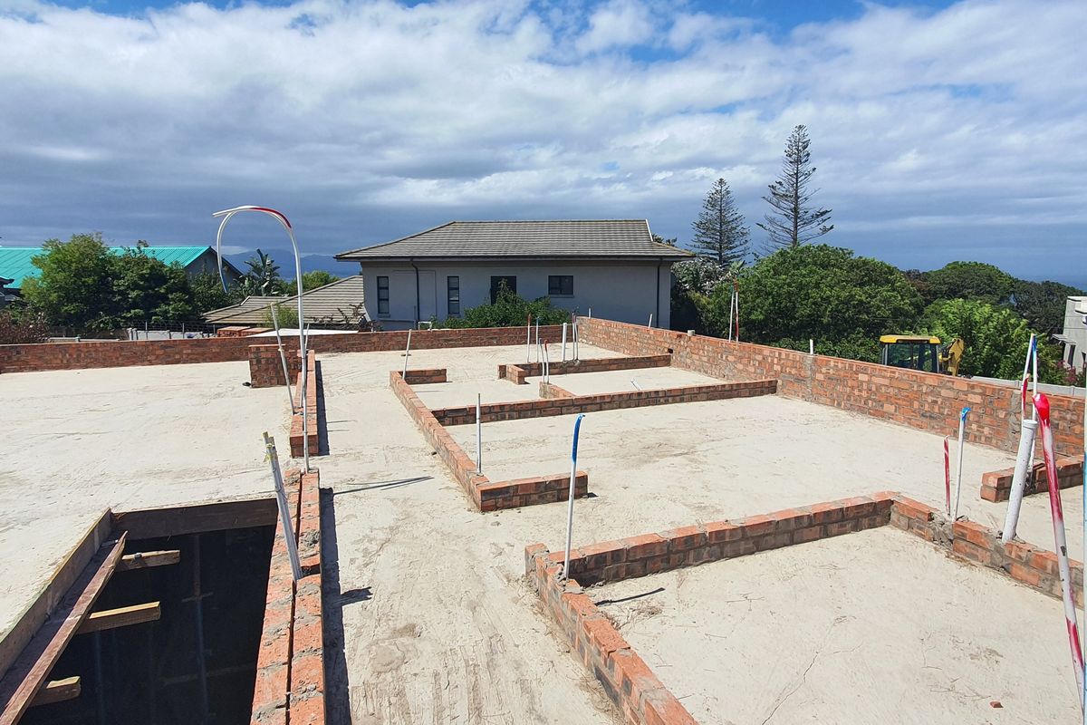 Upmarket Modern living in a secure Linkside address - Photo 5