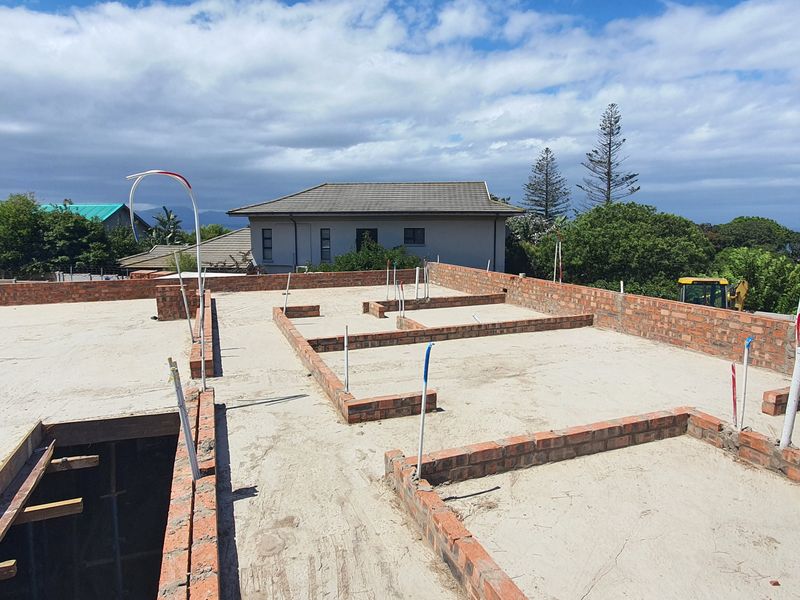 Upmarket Modern living in a secure Linkside address - Photo 3