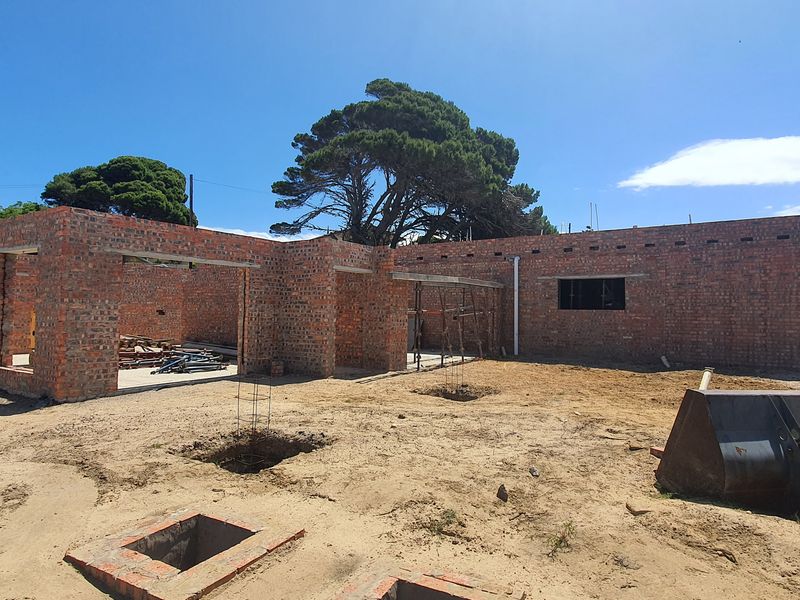 Upmarket Modern living in a secure Linkside address - Photo 5