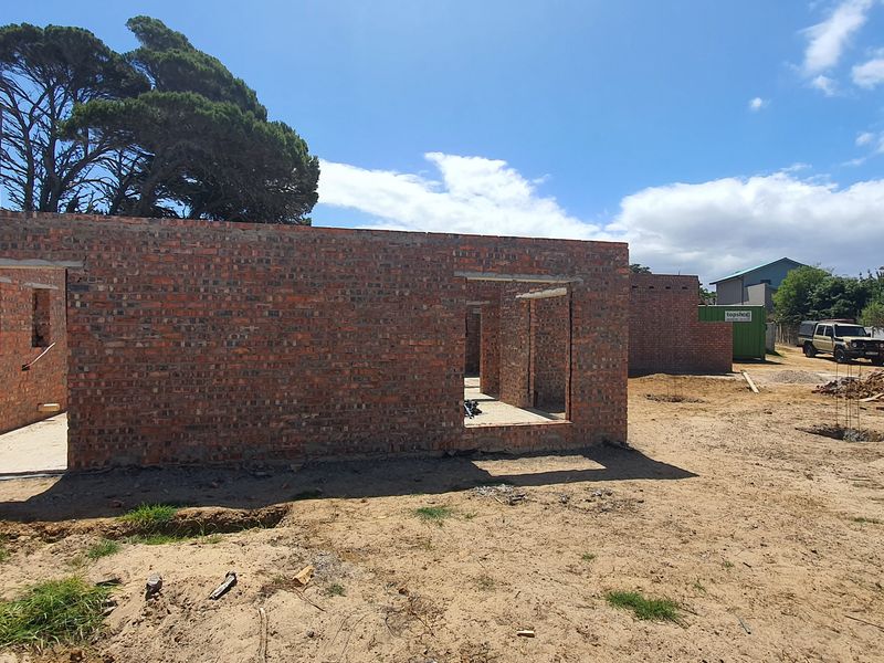 Upmarket Modern living in a secure Linkside address - Photo 4