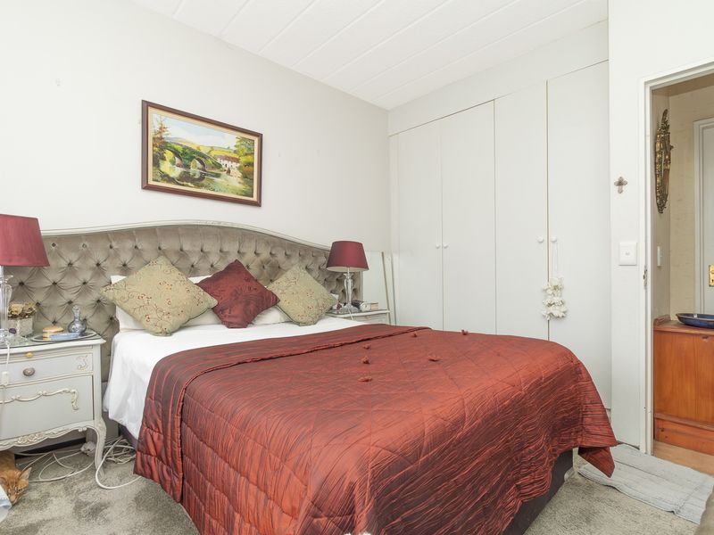 Spacious 1-Bed, 1-Bath Loft-Apartment, 77Sqm, Chobe Sands,  Pet friendly. No transfer duty. - Photo 7