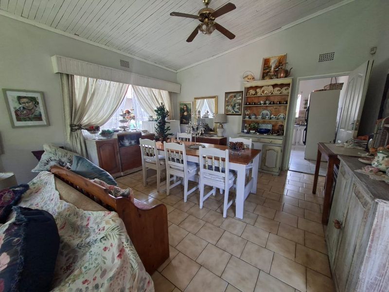 Family & Entertainment Focused Perfect Family Retreat – 4 Bedrooms, Double Garage, Pool - Photo 6