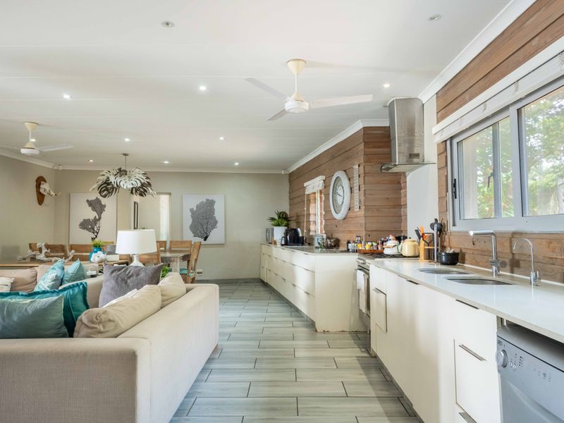 Non-Distressed Auction - Bidding to start from R3 025 000 - Photo 8