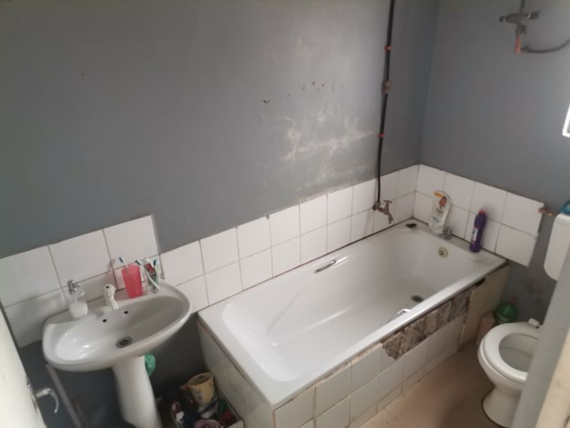 House For Sale In Mossel Bay - Photo 5