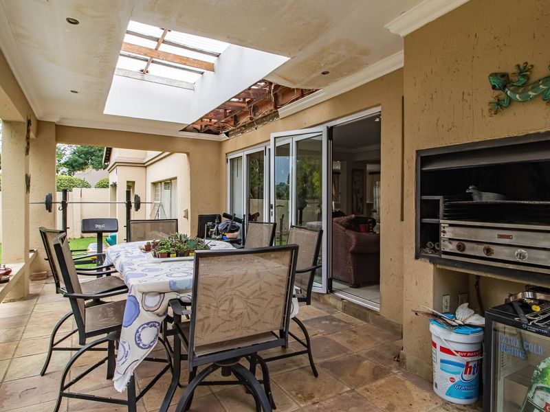 Secure, Spacious Luxury in One of Edenvale’s Finest Enclosures - Photo 5