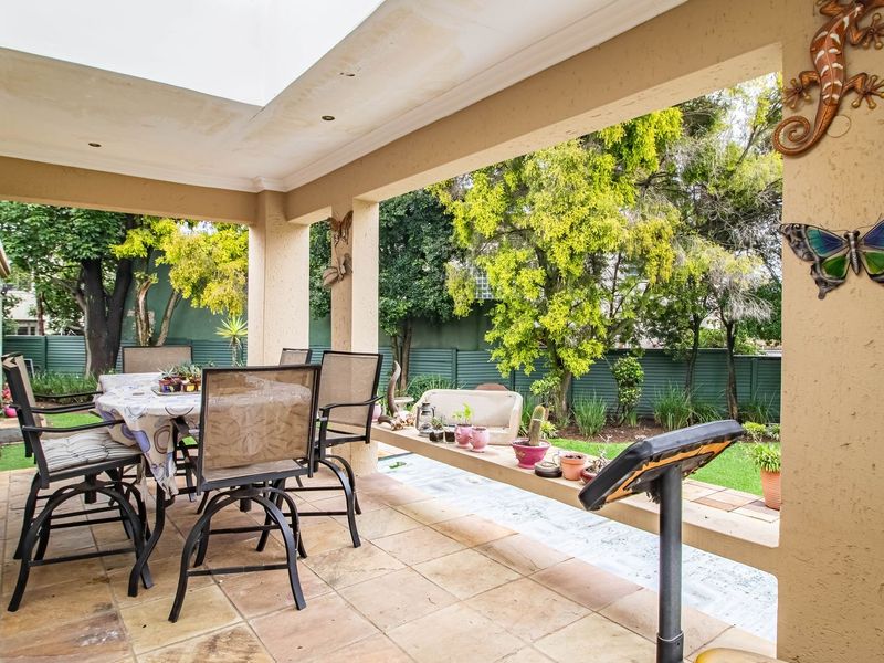 Secure, Spacious Luxury in One of Edenvale’s Finest Enclosures - Photo 6