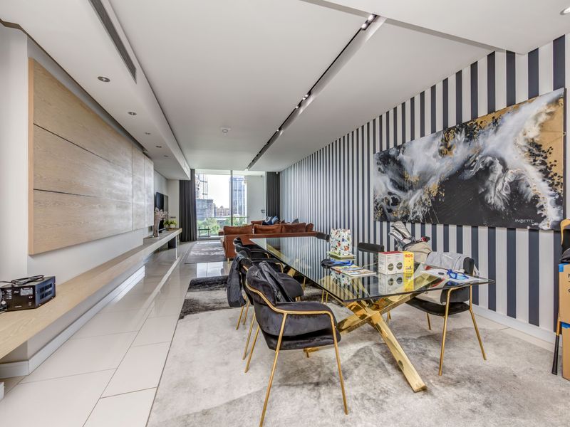 Luxury 2 Bedroom, 2 Bathroom Apartment for Sale – Embassy Towers, Sandton - Photo 3