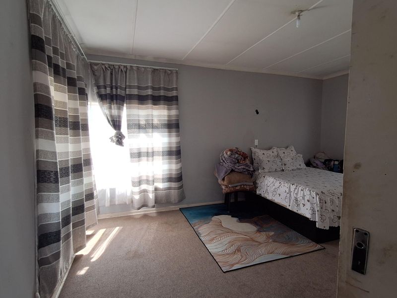 House with flat and additional quarters for sale - Photo 5