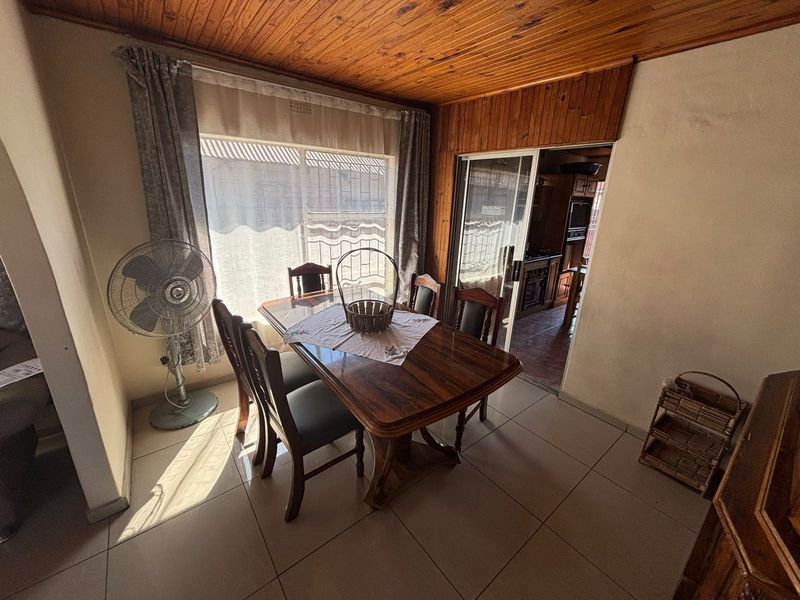 Freehold For Sale In Secunda - Photo 8