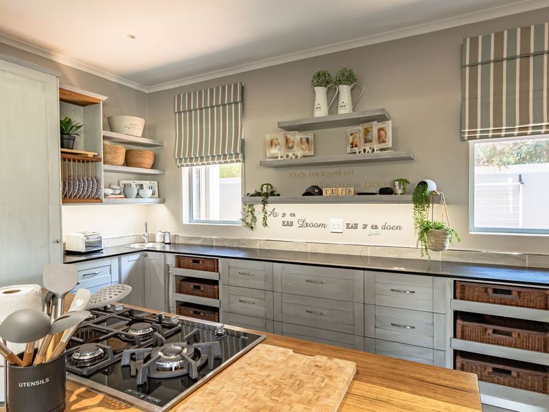 North-Facing Home with Prime Fairway Views - Photo 2