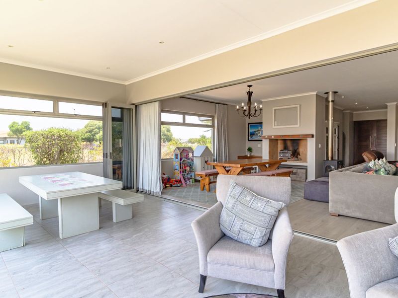 North-Facing Home with Prime Fairway Views - Photo 8