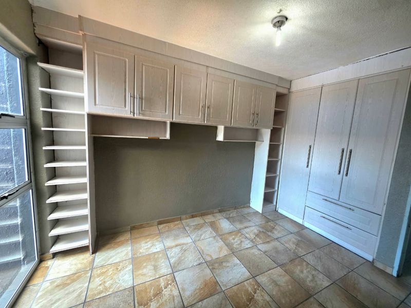 2 bedroom flat - Photo 6