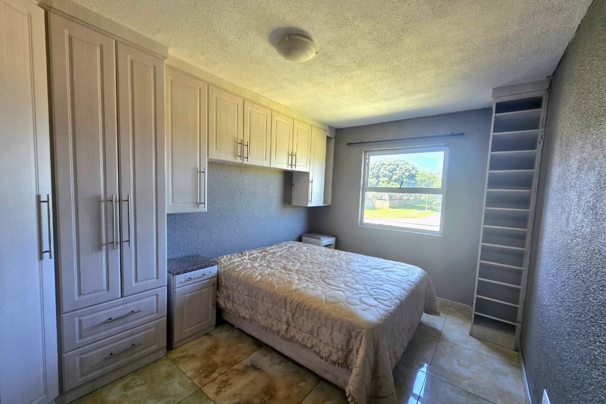 2 bedroom flat - Photo 5