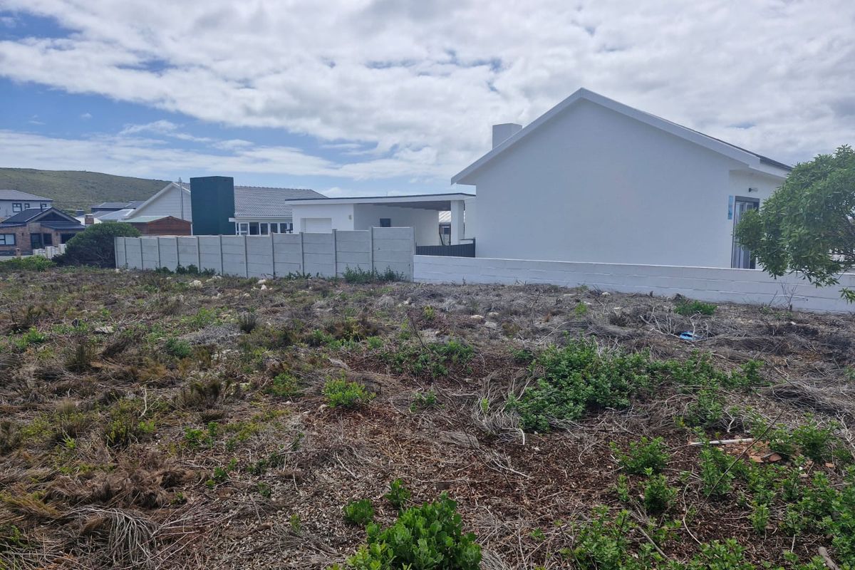 Prime 600m2 vacant land for sale in Agulhas—ideal for your dream home or investment opportunity! - Photo 3
