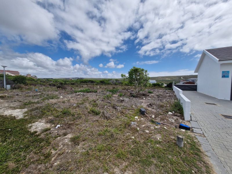 Prime 600m2 vacant land for sale in Agulhas—ideal for your dream home or investment opportunity! - Photo 4