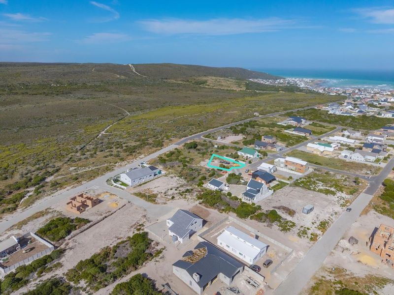 Discover an exceptional opportunity to own a stand in Agulhas - Photo 1