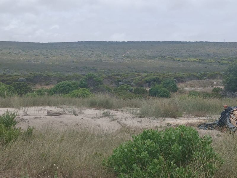 Discover an exceptional opportunity to own a stand in Agulhas - Photo 9