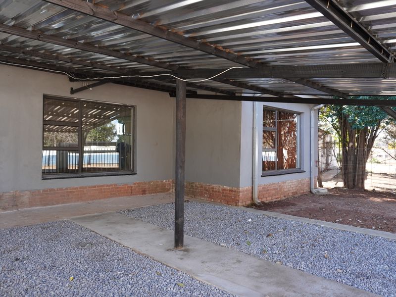 CALLING ALL INVESTORS !!!! - Photo 3