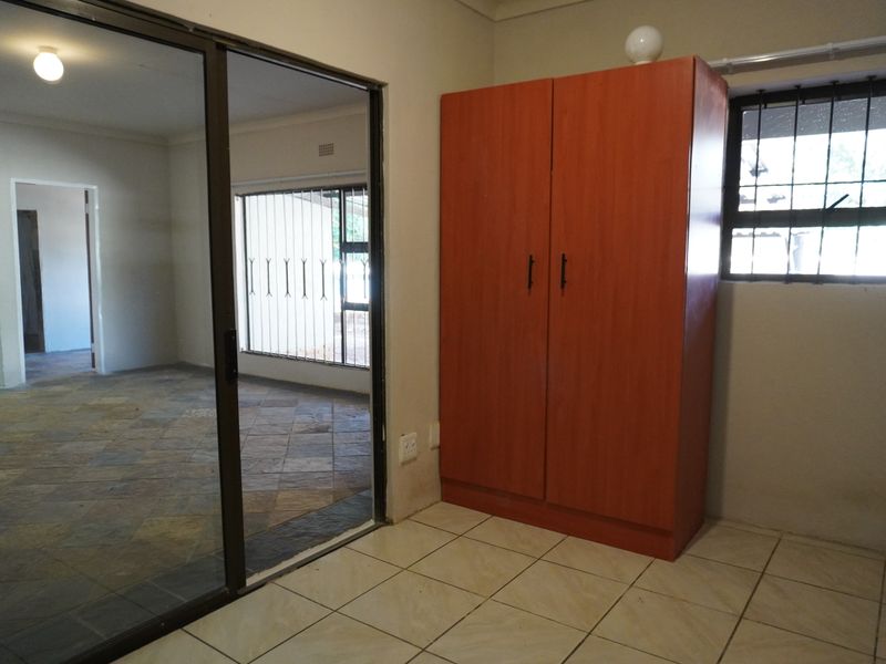 CALLING ALL INVESTORS !!!! - Photo 8