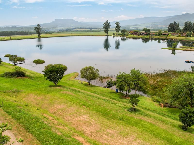 Prime 1,172sqm Dam-Facing Stand - Photo 2