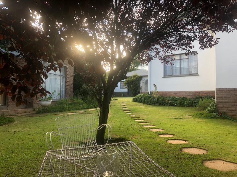 Netjiese Woonhuis te Koop in Burgersdorp, Oos-Kaap - Ideaal vir Familie of Gastehuis - Photo 3