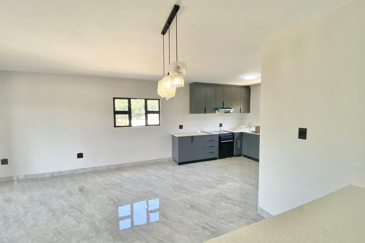 Stunning Newly Built 2-Bedroom Apartment in the Heart of Mount Moreland Nature - Photo 4