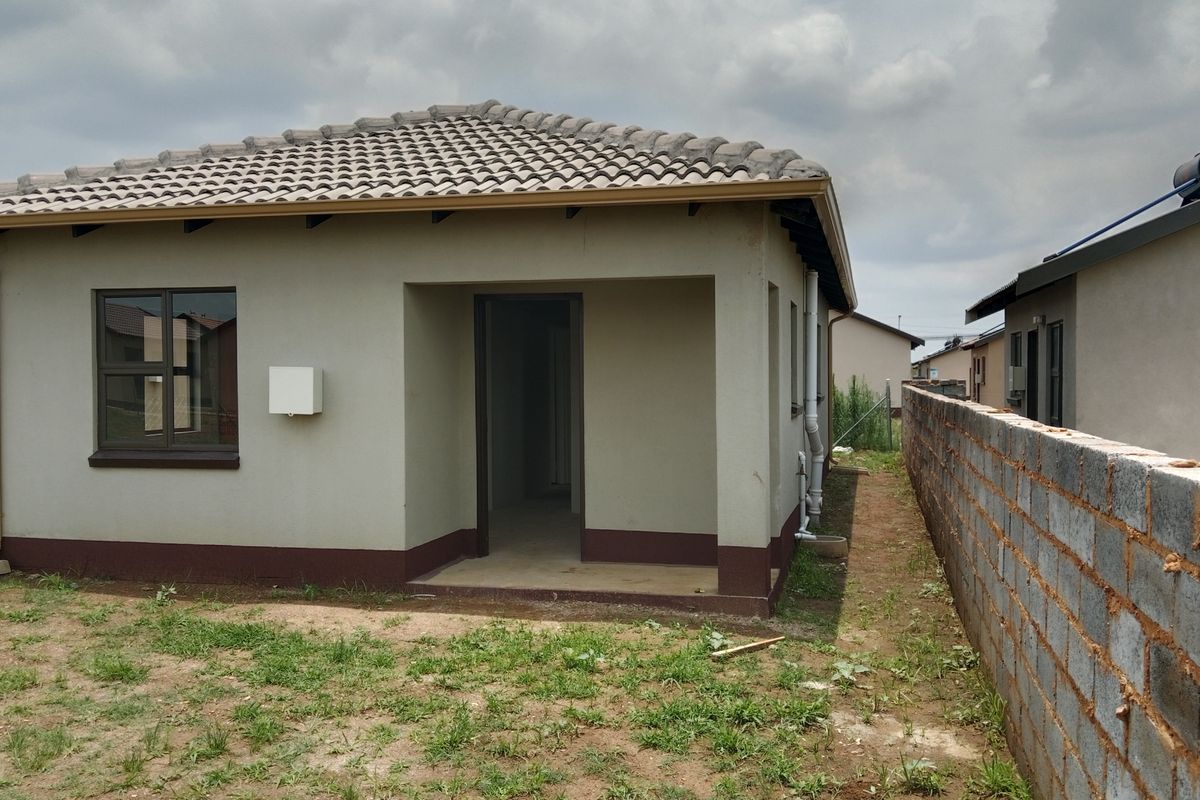 Newly Developed 3-Bedroom Home in Palm Ridge Ext 37 - Photo 5