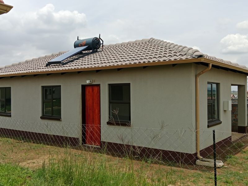 Newly Developed 3-Bedroom Home in Palm Ridge Ext 37 - Photo 6