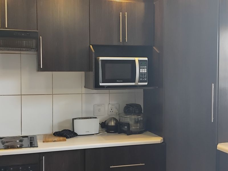 You Snooze You Loose - Photo 3