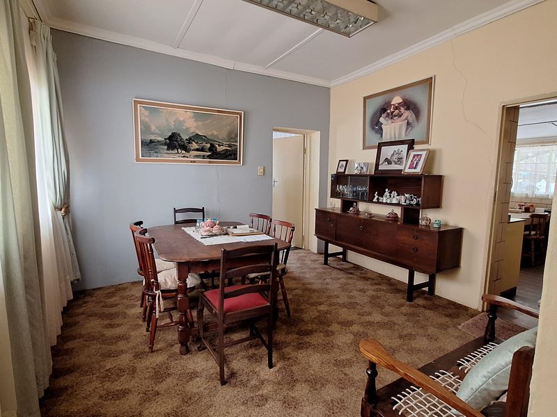 2 BEDROOM HOUSE FOR SALE - Photo 7