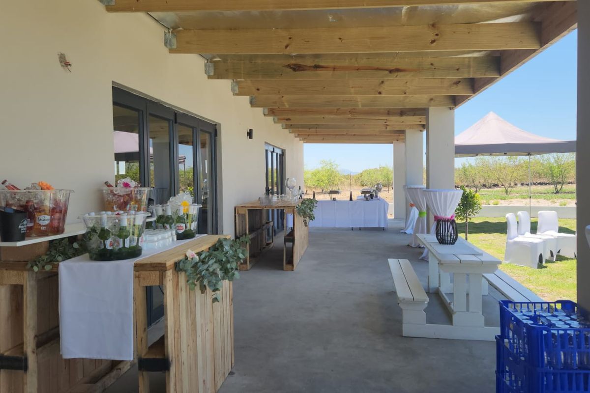 FARM, FUNCTION VENUE WITH ACCOMMODATION FOR SALE - Photo 4