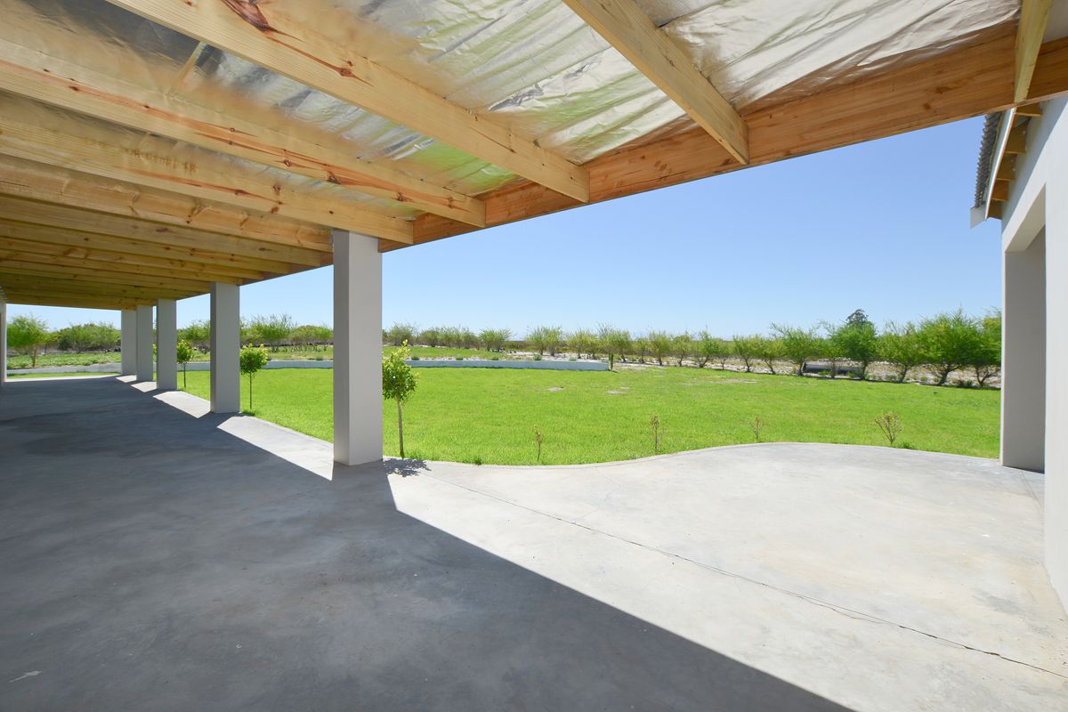 FARM, FUNCTION VENUE WITH ACCOMMODATION FOR SALE - Photo 5