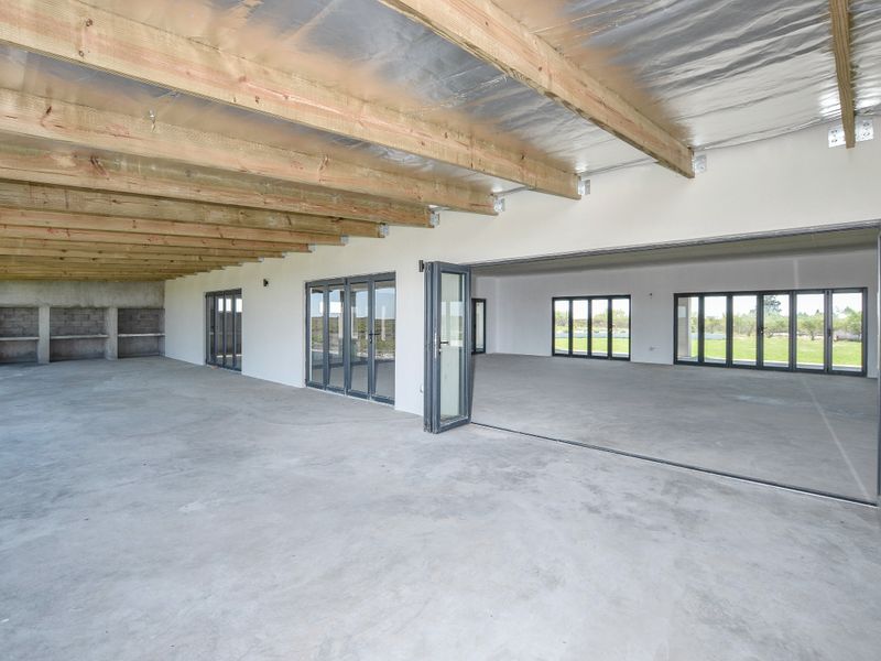 FARM, FUNCTION VENUE WITH ACCOMMODATION FOR SALE - Photo 9