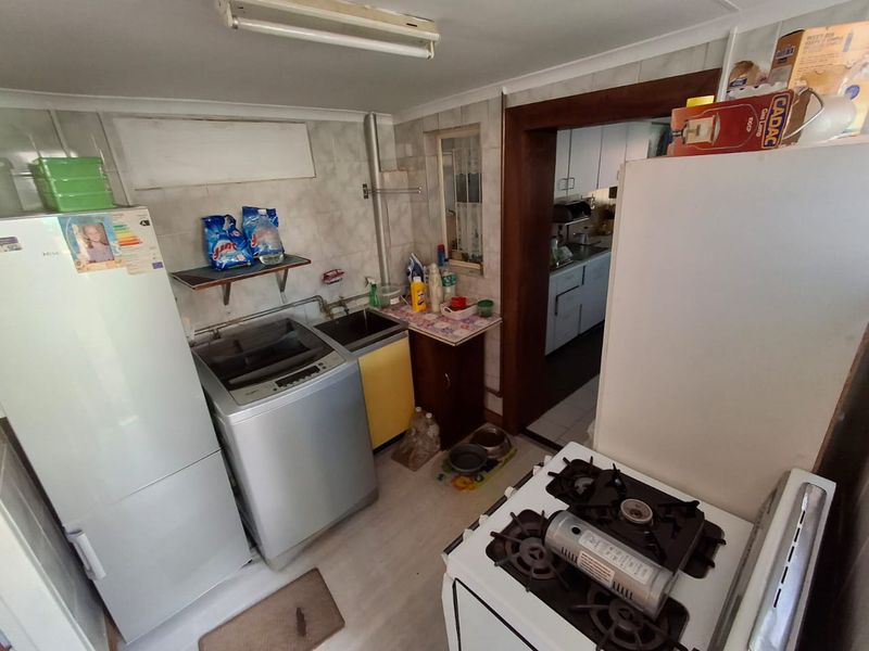 Neat 3-Bedroom Simplex in a Secure Complex – The Orchards - Photo 6