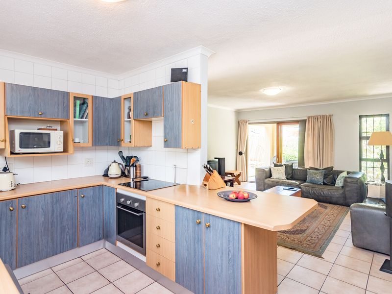 Full Title Home in Complex with Super Low Levies - Photo 10