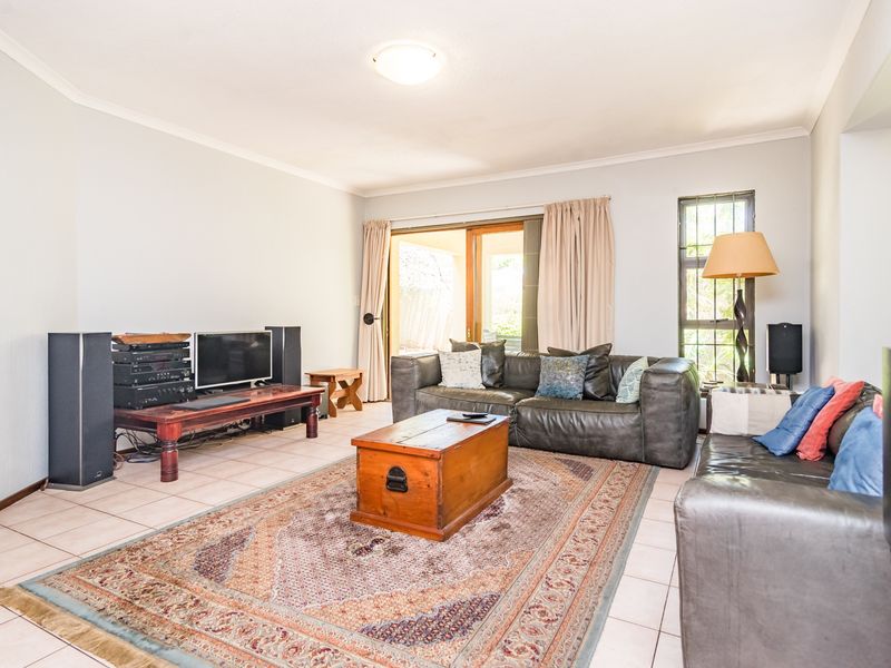 Full Title Home in Complex with Super Low Levies - Photo 6