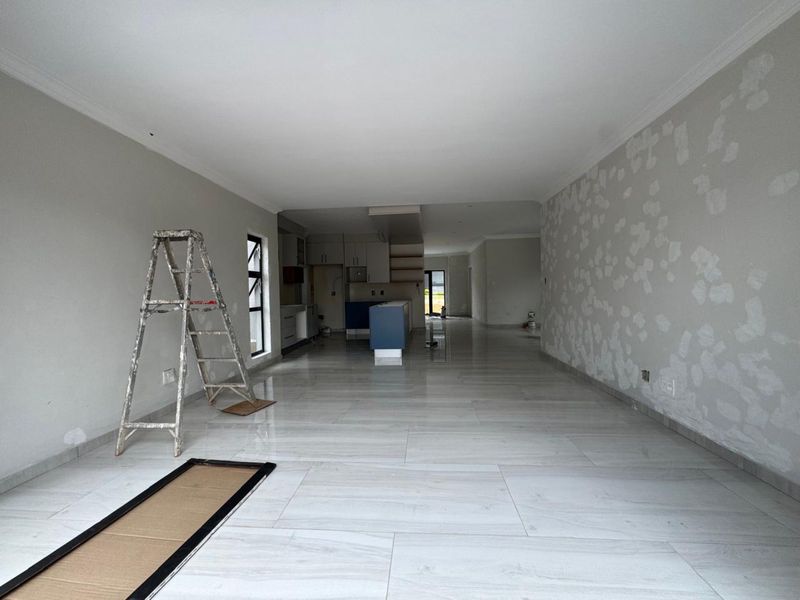 New Development 4-Bedroom Double-Storey Home in Roodepark Eco Estate - Photo 7