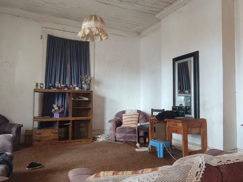 Four bedroom Freehold home in Redhouse, Gqeberha. Perfect for families seeking space and comfort! - Photo 9