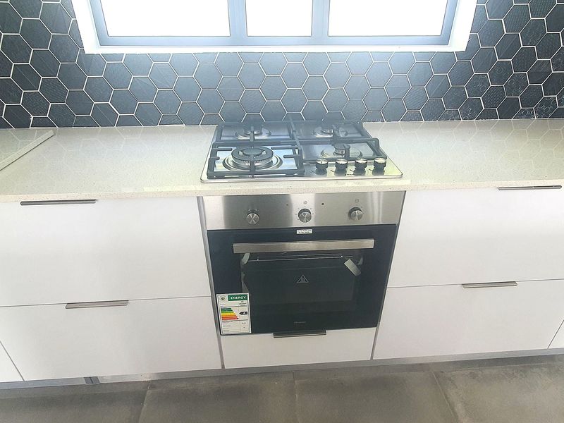 Modern 4 Bedroom Home for Sale in Shelley Point Security Coastal Golf Estate - Photo 10