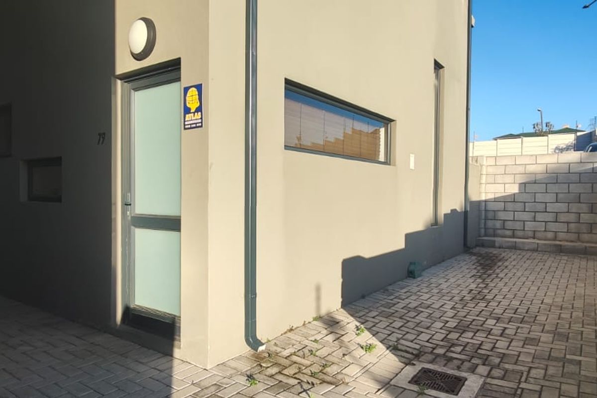 Charming 1 bedroom apartment Newton Lofts. Ideal for comfortable city living! - Photo 5