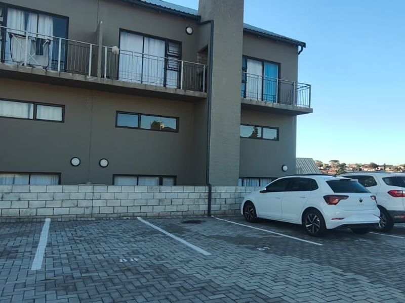 Charming 1 bedroom apartment Newton Lofts. Ideal for comfortable city living! - Photo 1