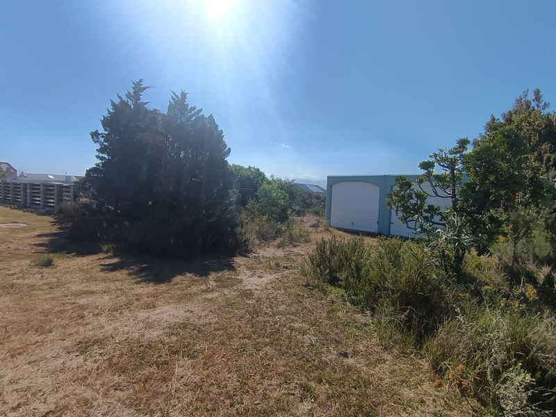 "Explore this 1141m2 vacant land in Fisherhaven, Hermanus—your canvas for a dream home awaits!" - Photo 3