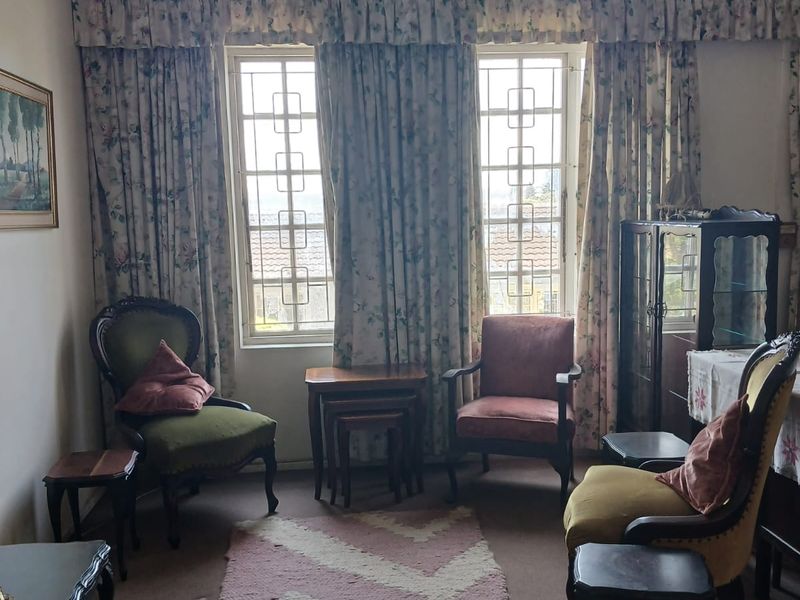 Large Batchelor - Photo 2