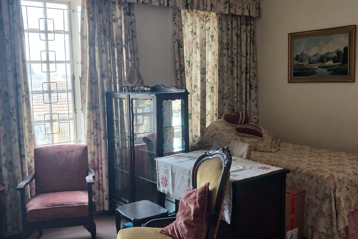 Large Batchelor - Photo 3