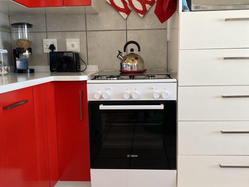 180° Ocean Views | Off-Grid Living | Seamless Flow Throughout - Photo 3