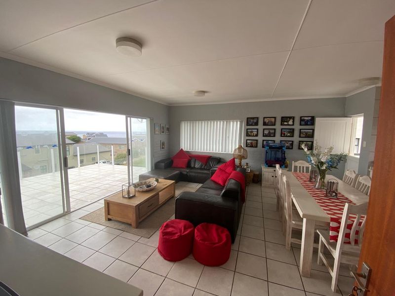 180° Ocean Views | Off-Grid Living | Seamless Flow Throughout - Photo 6